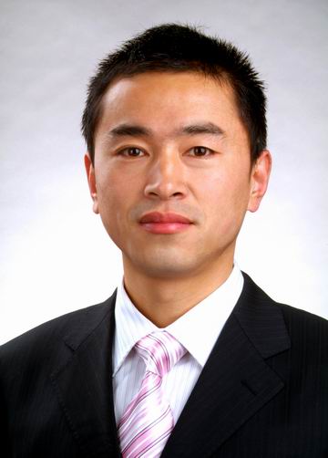 鲁雨生(讲师)赵尚琦(讲师)张程秀子(讲师)教研室秘书陶守年(见习)